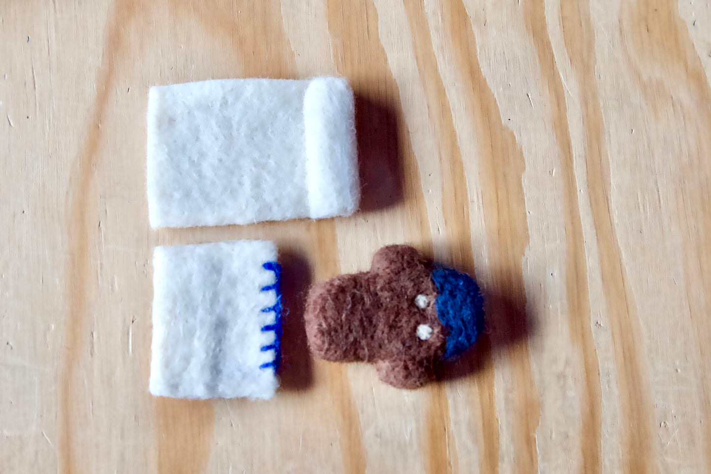 Mini-dingla i håndlaget eske
